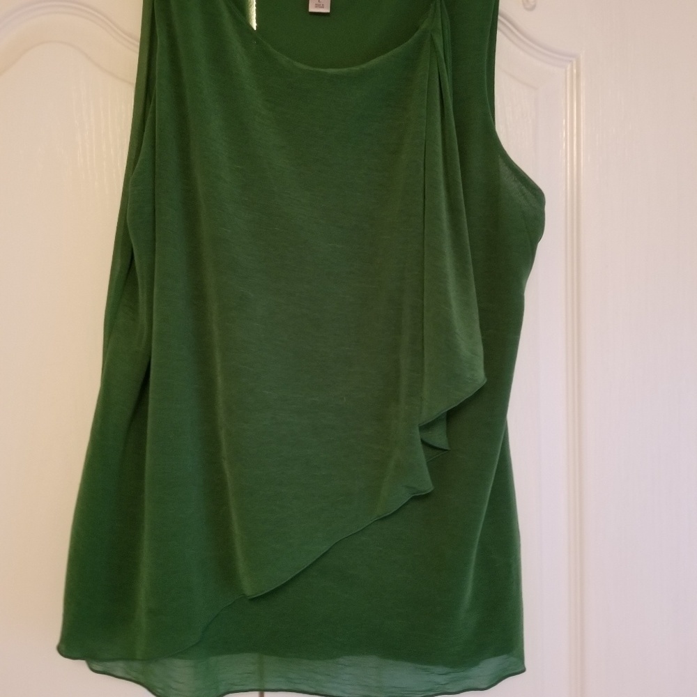 Emerald green sleeveless shirt, size large
